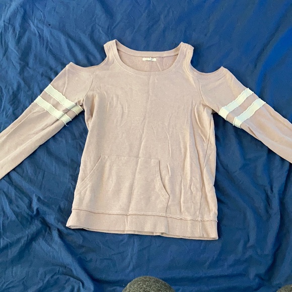 Peep shoulder long sleeve - Picture 1 of 1